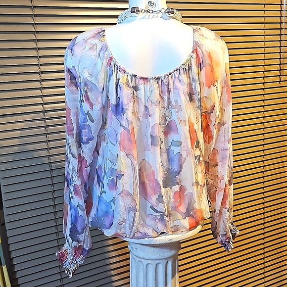 Breezy Silk blouse L / XL, lots of volume, elasticated waist looks great w jeans - Picture 3 of 12